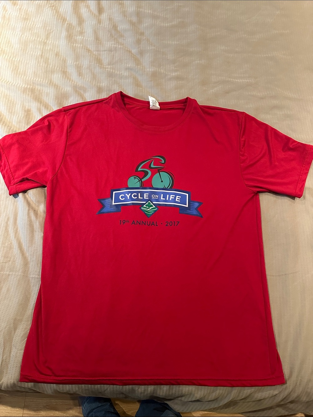 2017 Cycle on Life workout tshirt. Size Large